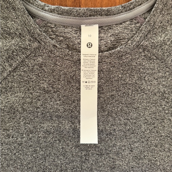 lululemon Gray Women's Short Sleeve Tee - Picture 2 of 7